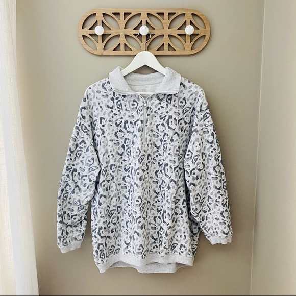aerie Sweaters - aerie Quarter Zip Leopard Print Sweater Gray Sz Medium